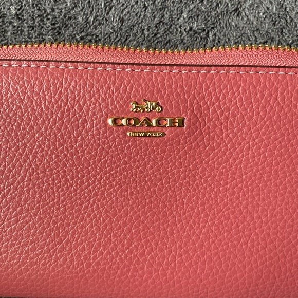 NWT Coach Long Zip Around Large Pebble Leather Wallet - Picture 10 of 14